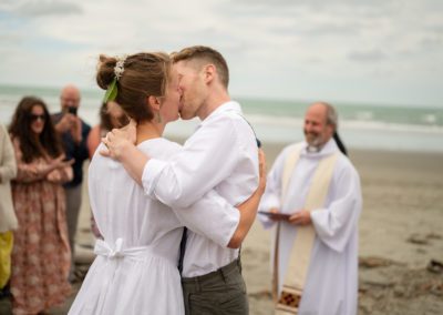 Wedding photography Bride & Groom kiss